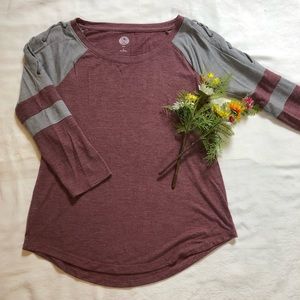 ✨NWOT✨Baseball T-shirt